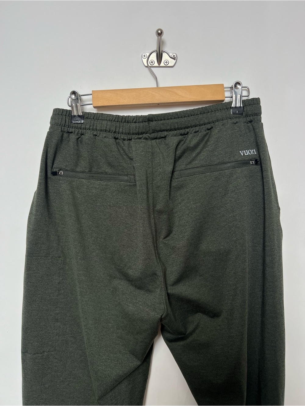 Vuori Sunday Performance Jogger Dark Olive Green Heather Athletic Lounge Pants - Picture 3 of 11